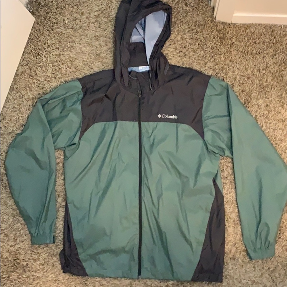Columbia Windbreaker